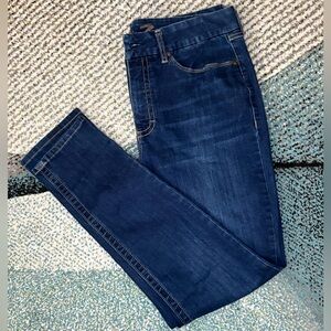 Seven7 Women’s Dark Blue Tummyless High Rise Skinny Jeans Size 16